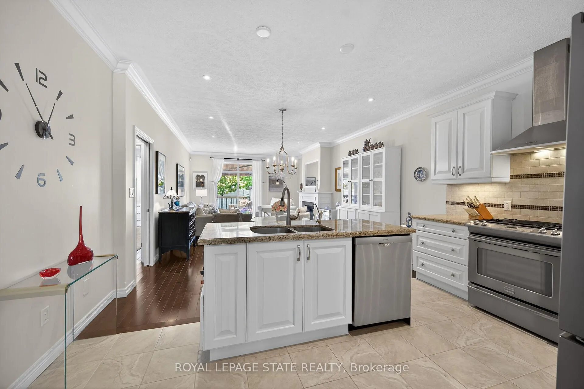 Photo 4 of Unit 3, 244 Dundas Street W, Brant, Paris — HOMEH
