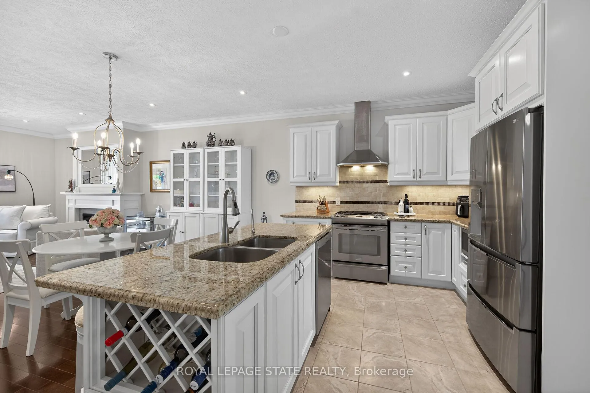 Photo 6 of Unit 3, 244 Dundas Street W, Brant, Paris — HOMEH