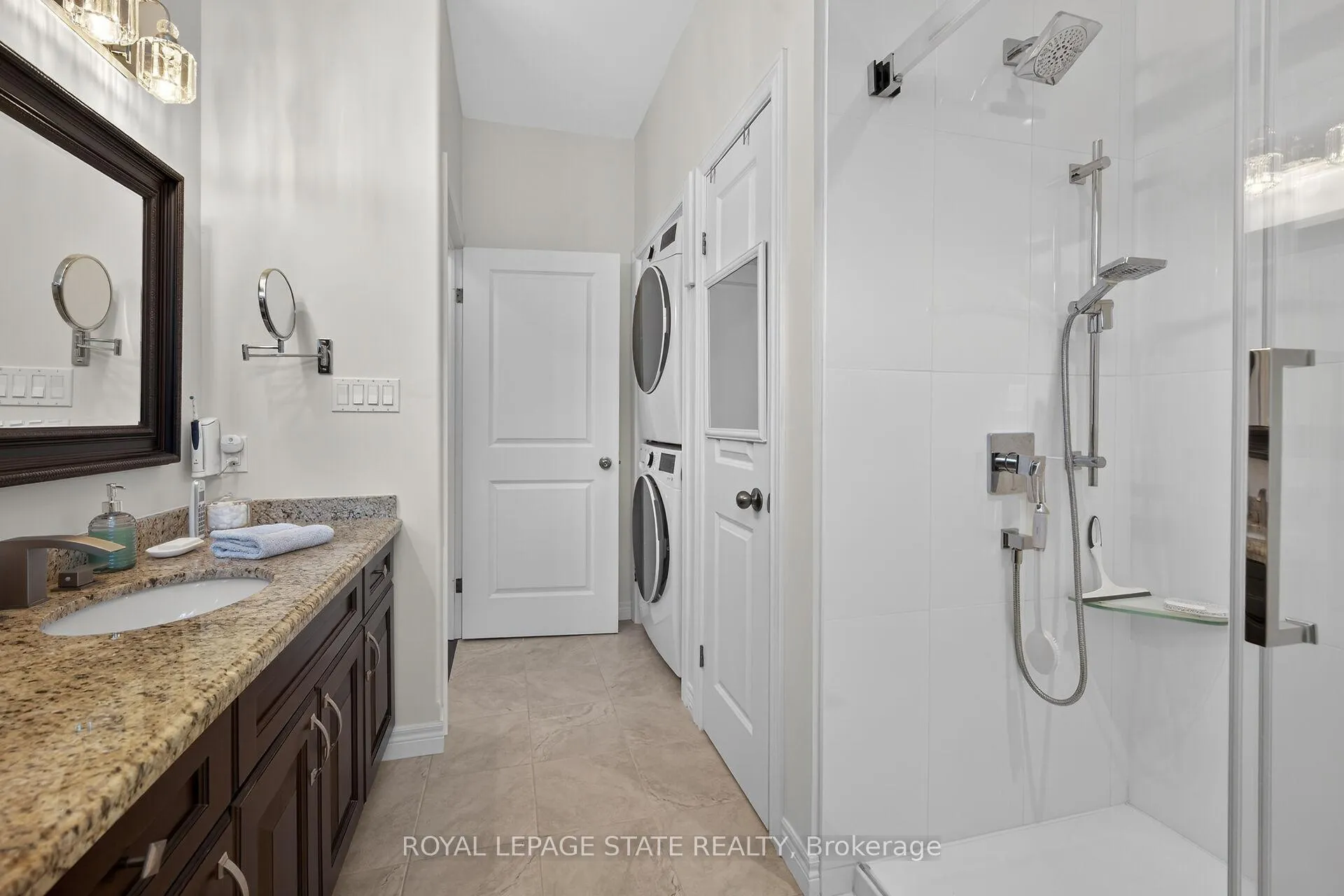Photo 16 of Unit 3, 244 Dundas Street W, Brant, Paris — HOMEH