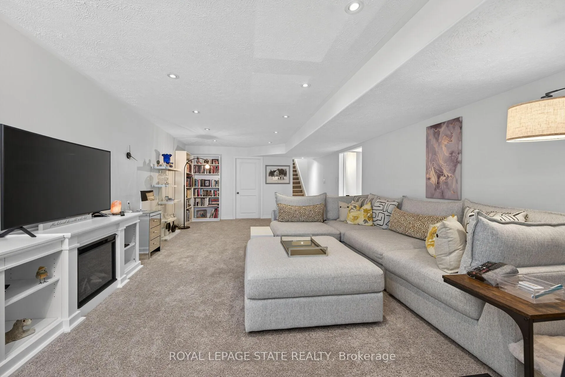 Photo 19 of Unit 3, 244 Dundas Street W, Brant, Paris — HOMEH