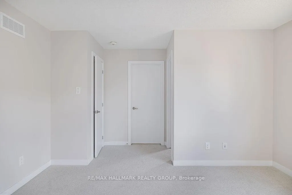 Photo 22 of 12 Tenuto Lane, Ottawa, Mer Bleue/Bradley Estates/Anderson Park — HOMEH