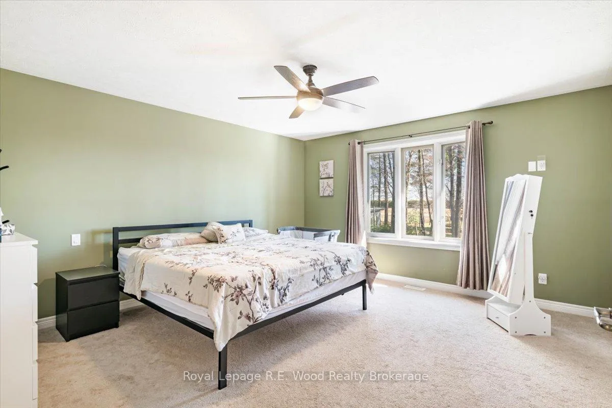 Photo 11 of 56 Wintergreen Crescent, Norfolk, Delhi — HOMEH
