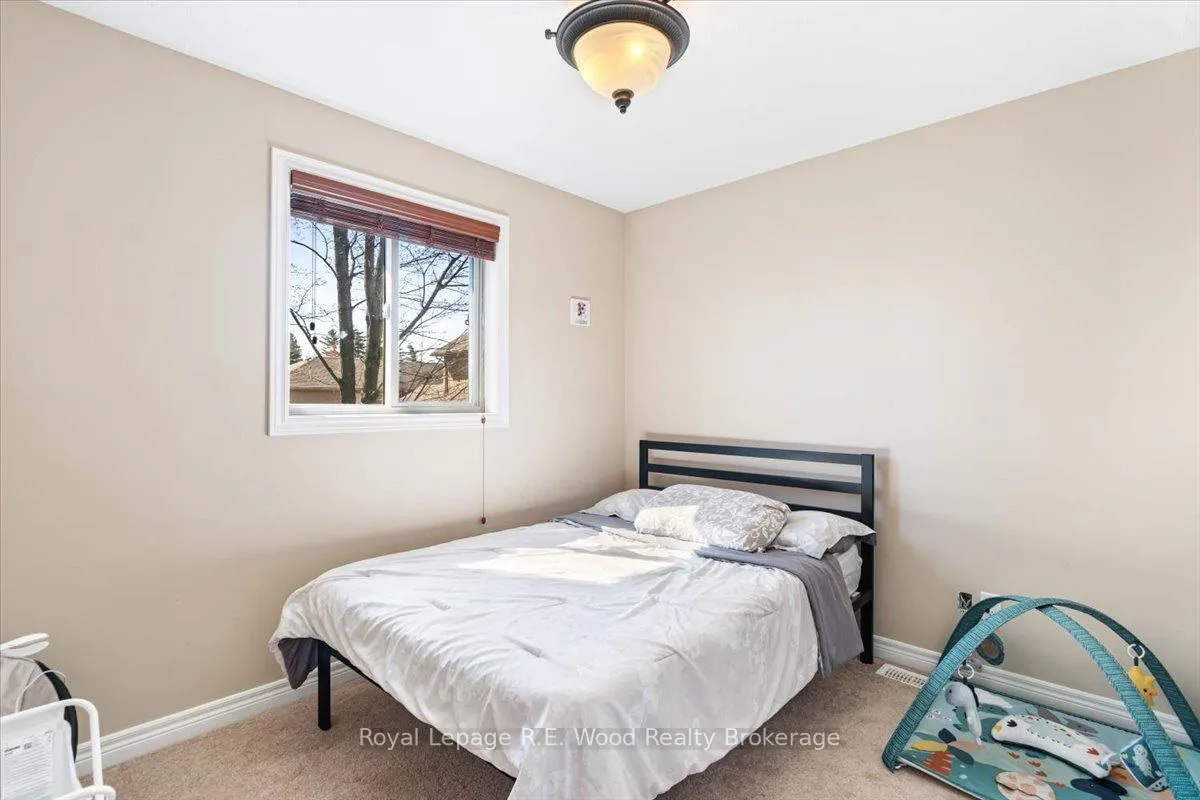 Photo 14 of 56 Wintergreen Crescent, Norfolk, Delhi — HOMEH