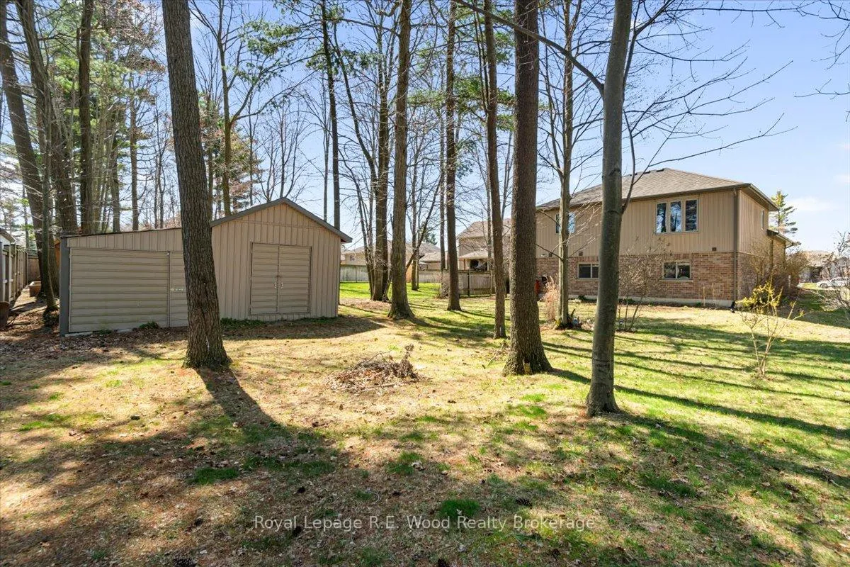 Photo 26 of 56 Wintergreen Crescent, Norfolk, Delhi — HOMEH