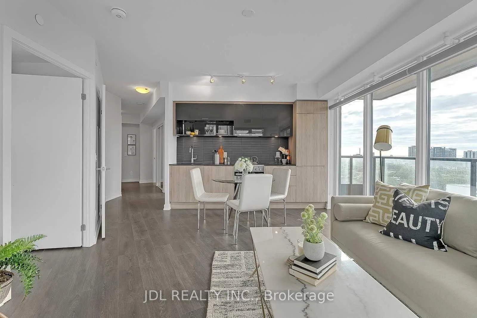 Photo 5 of Unit 1308, 159 Wellesley Street E, Toronto, Cabbagetown-South St. James Town — HOMEH