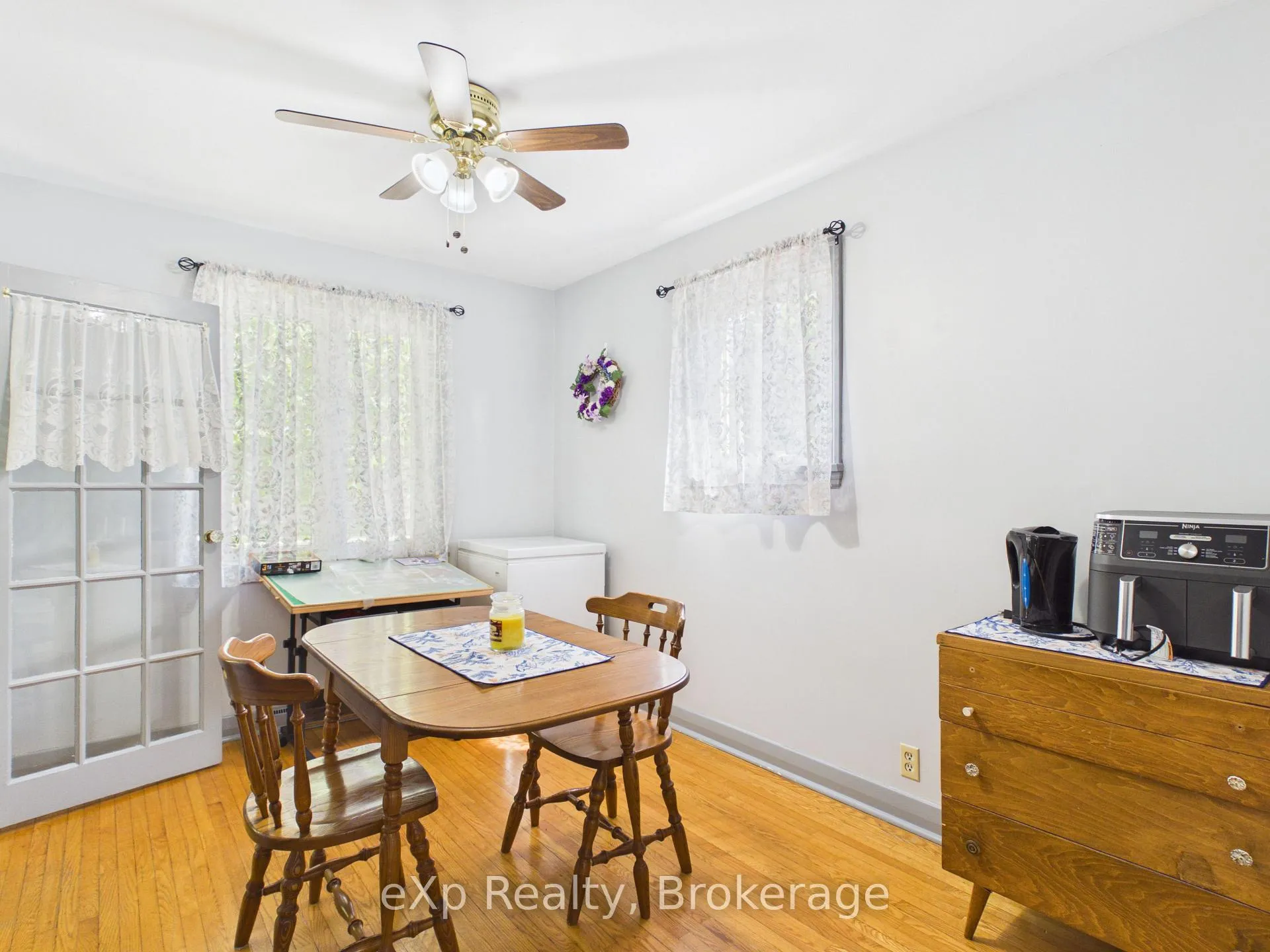 Photo 7 of 419 Colborne Street, Brockton — HOMEH