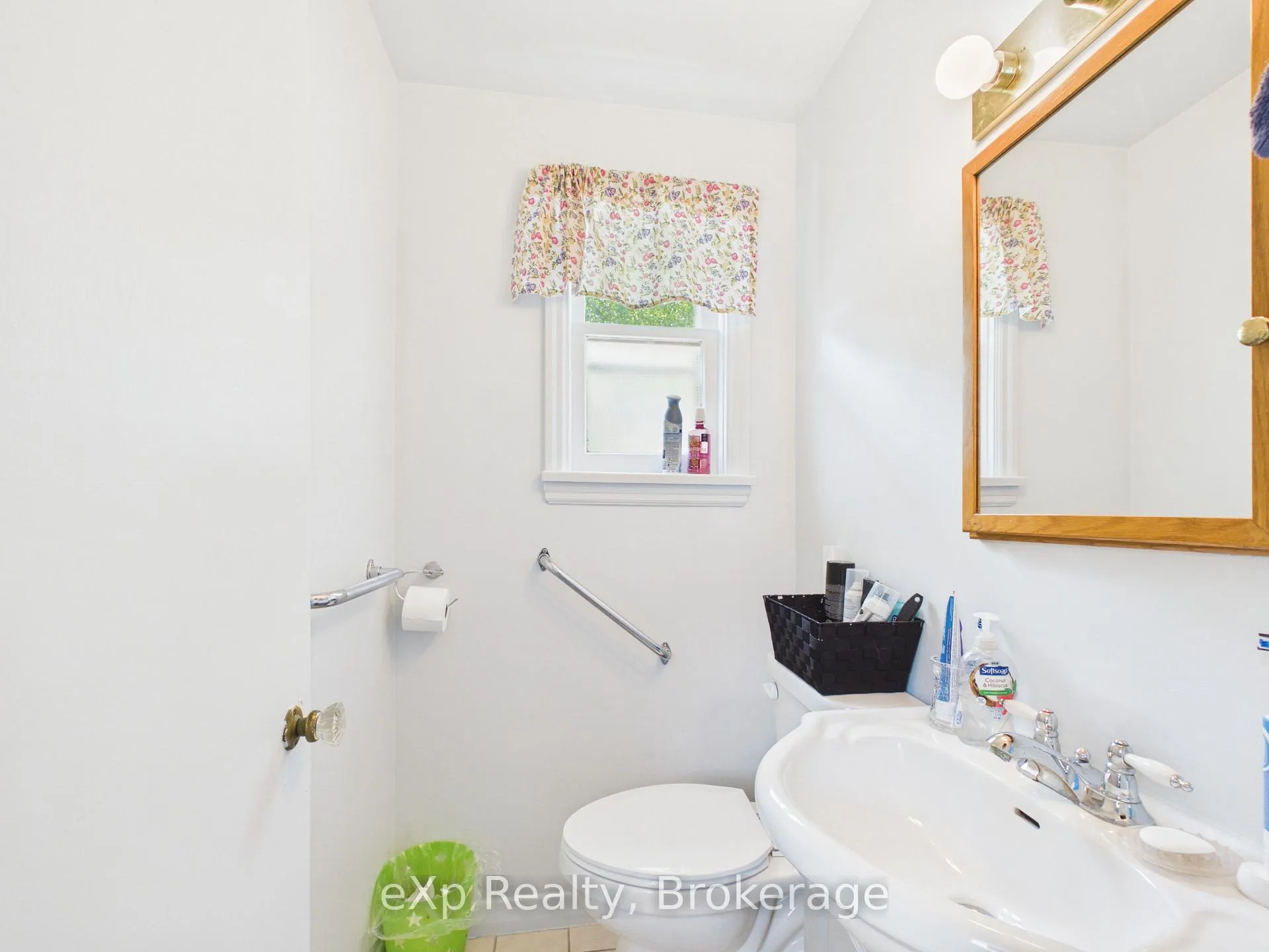 Photo 13 of 419 Colborne Street, Brockton — HOMEH