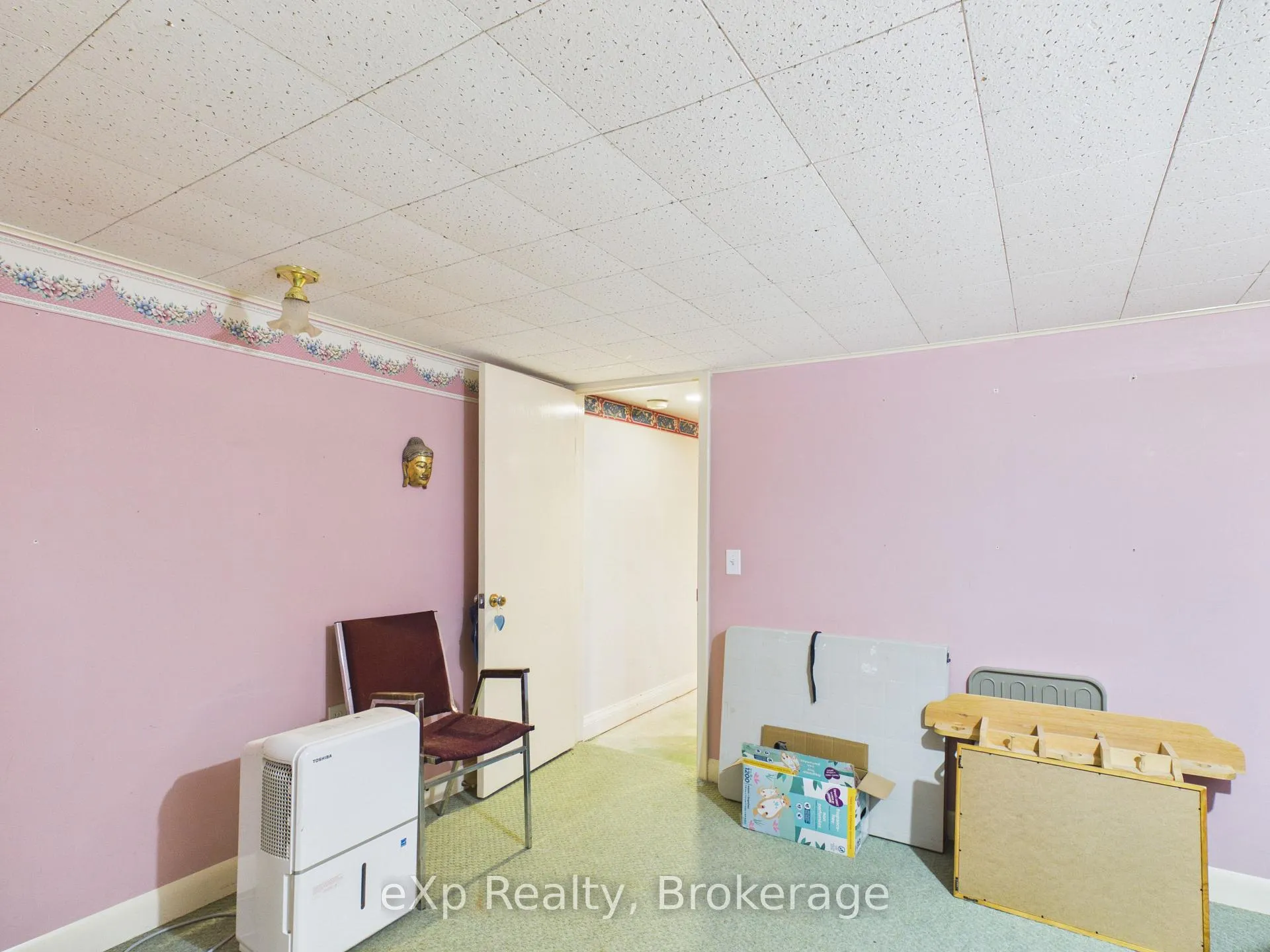 Photo 20 of 419 Colborne Street, Brockton — HOMEH