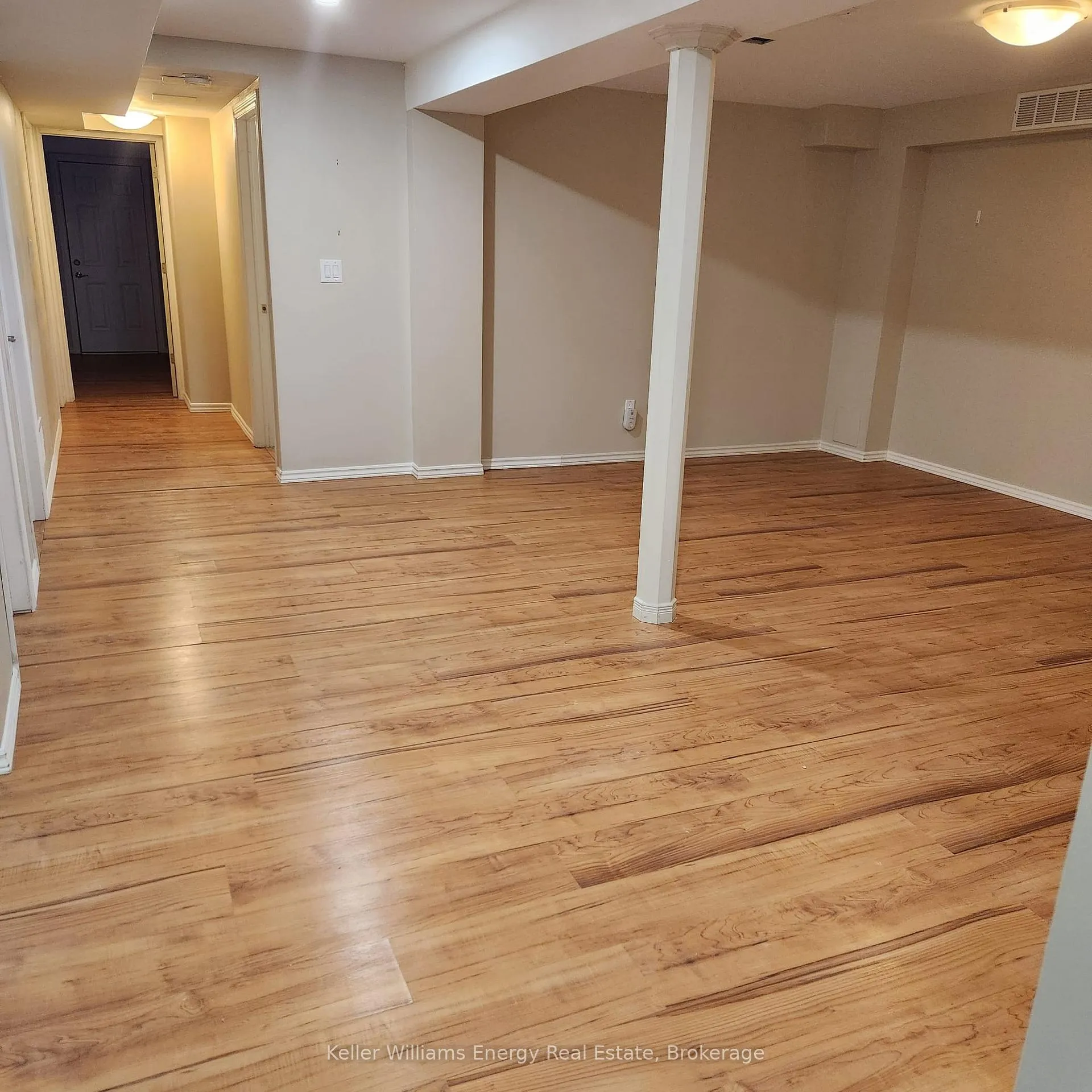 Photo 4 of 1297 Kettering Drive, Oshawa, Eastdale — HOMEH