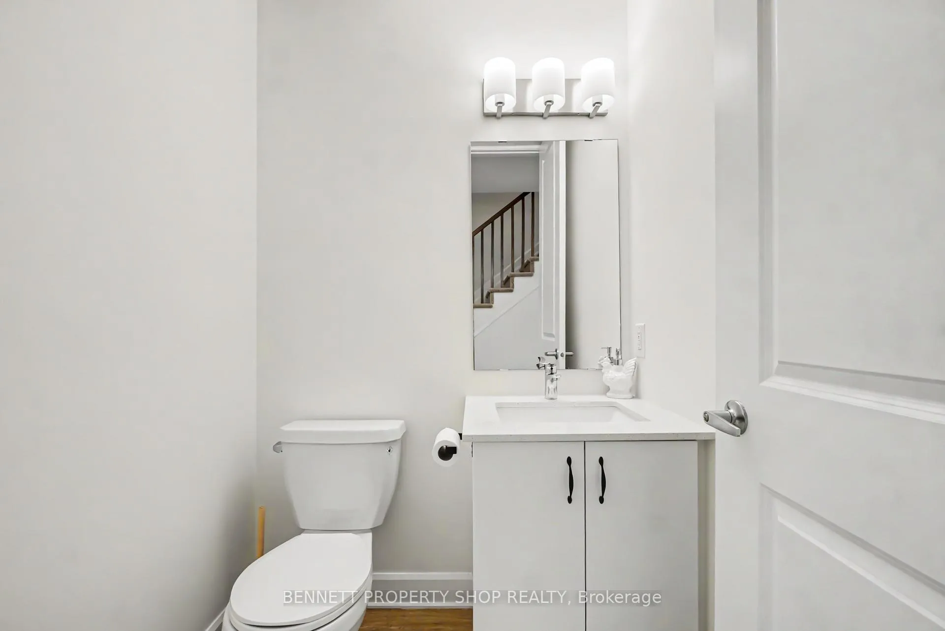 Photo 9 of 1047 Ventus Way, Ottawa, Chapel Hill South - Orleans Village — HOMEH