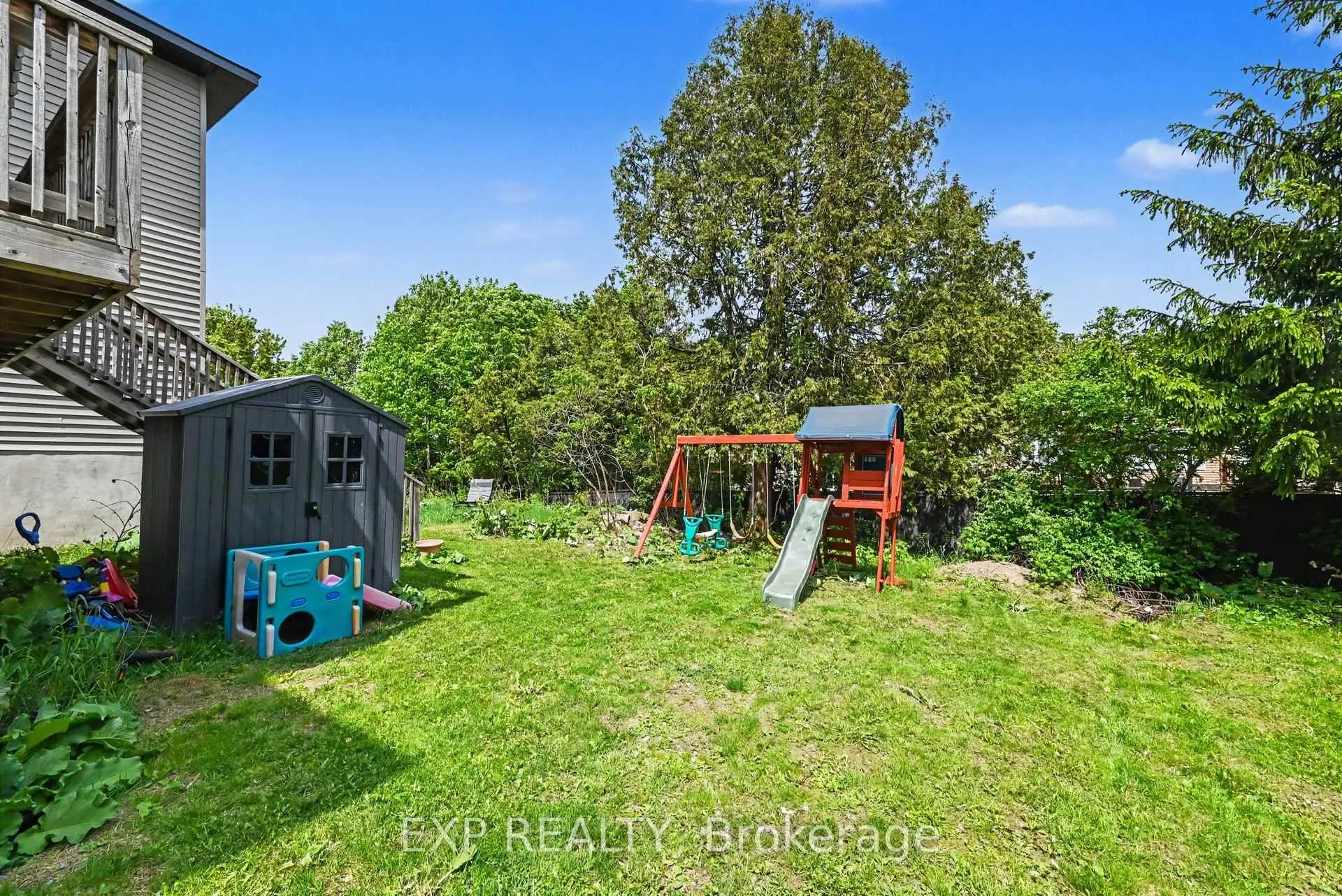 Photo 4 of 2247 Page Road, Ottawa, Chapel Hill — HOMEH