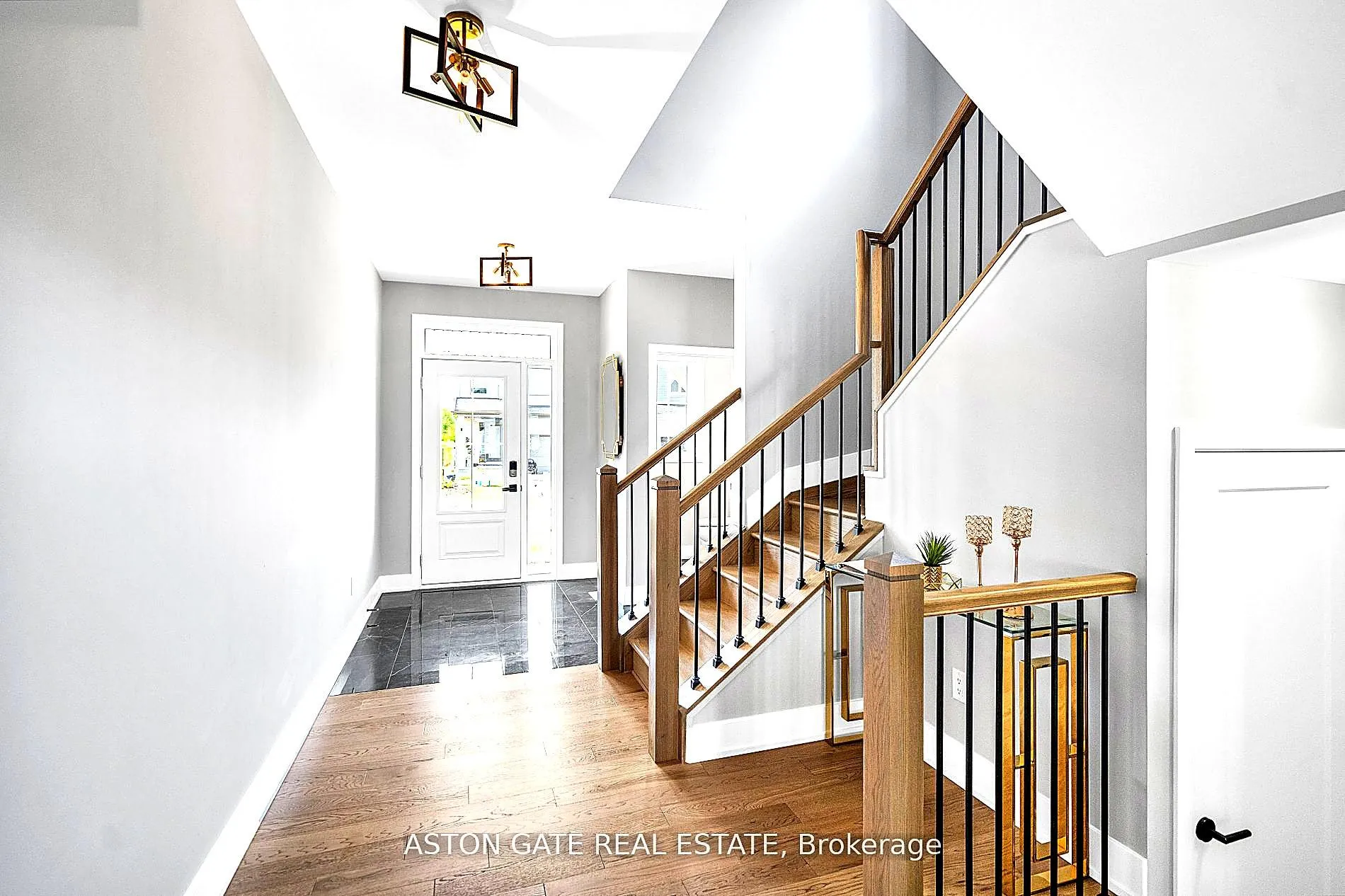 Photo 3 of 856 Moonrise Terrace, Ottawa, Barrhaven - Half Moon Bay — HOMEH