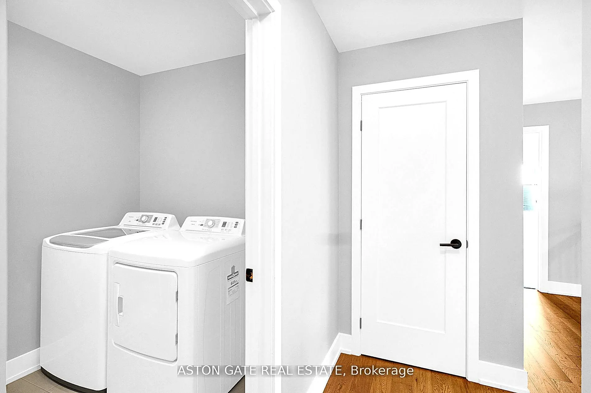 Photo 31 of 856 Moonrise Terrace, Ottawa, Barrhaven - Half Moon Bay — HOMEH
