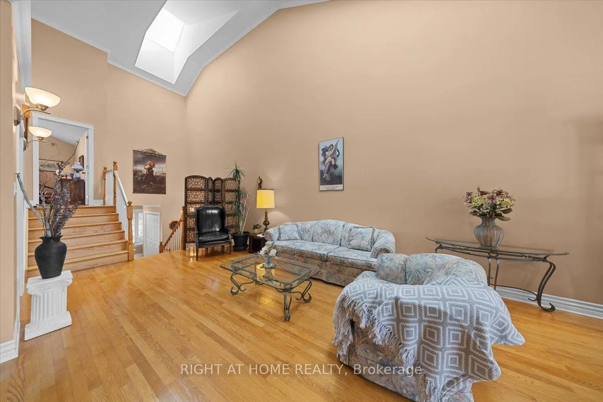 Photo 7 of 55 Callaway Court, Ottawa, Orleans/Sunridge — HOMEH
