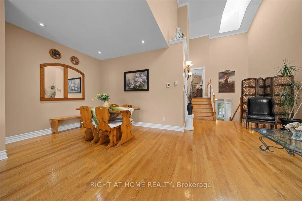 Photo 16 of 55 Callaway Court, Ottawa, Orleans/Sunridge — HOMEH