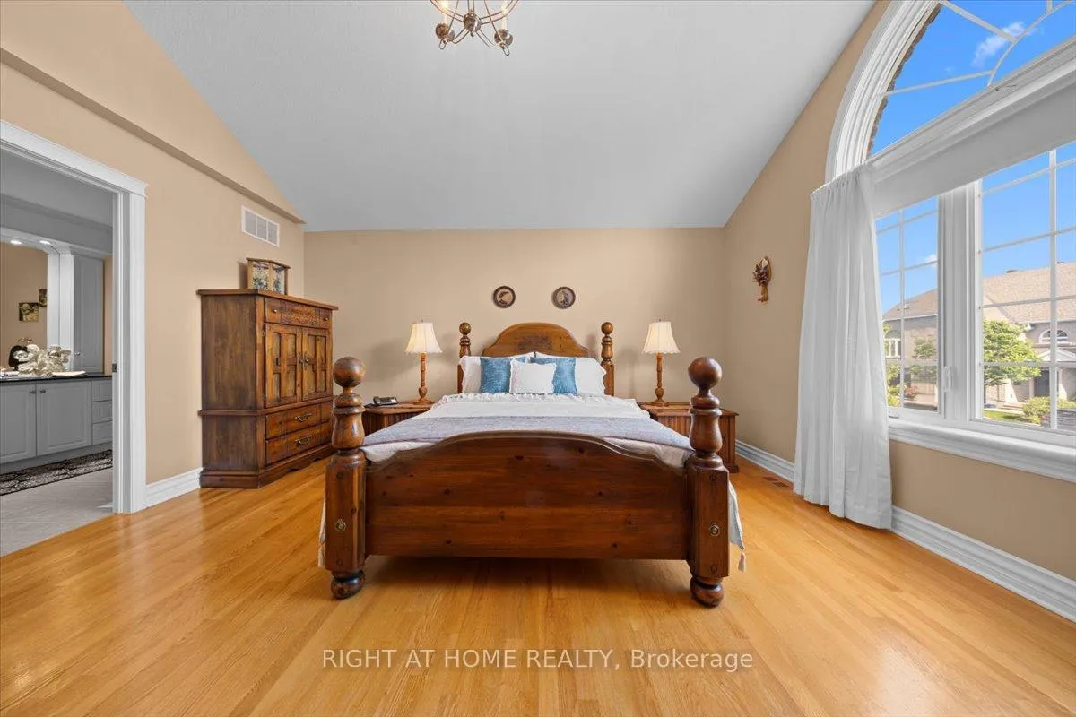 Photo 19 of 55 Callaway Court, Ottawa, Orleans/Sunridge — HOMEH