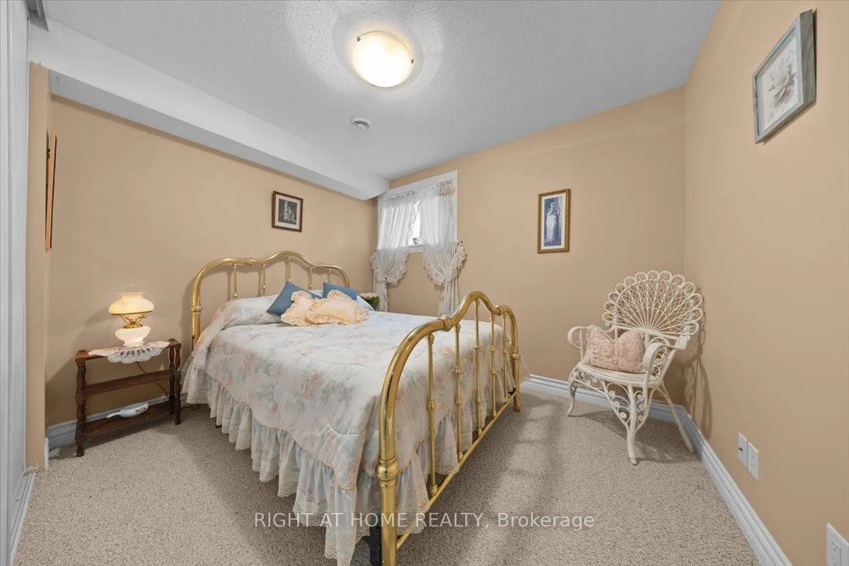 Photo 32 of 55 Callaway Court, Ottawa, Orleans/Sunridge — HOMEH