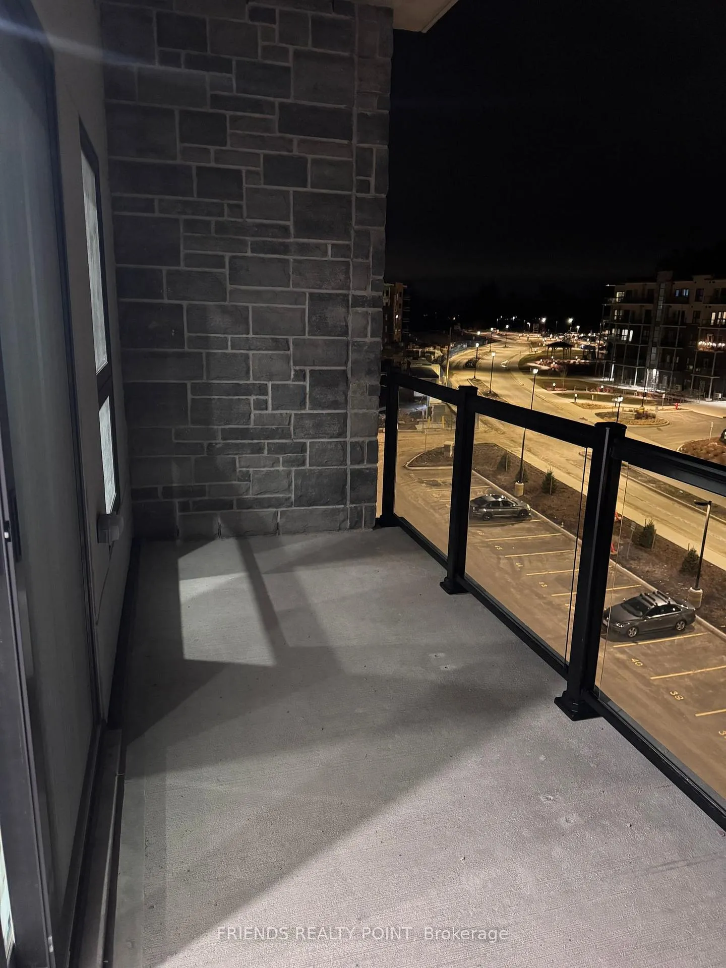 Photo 13 of Unit 514, 1000 Lackner Place, Kitchener, Grand River North — HOMEH