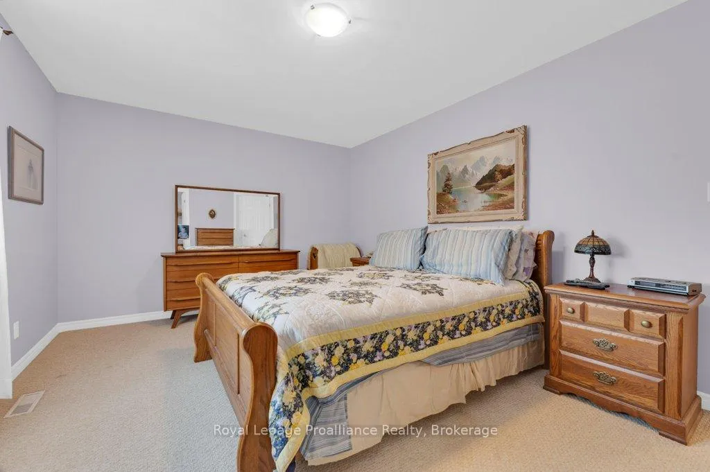Photo 21 of 82 Gavey Street, Belleville, Thurlow Ward — HOMEH