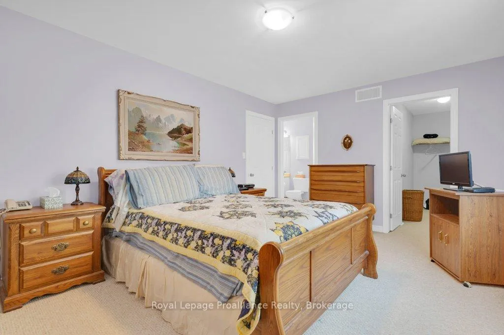 Photo 22 of 82 Gavey Street, Belleville, Thurlow Ward — HOMEH