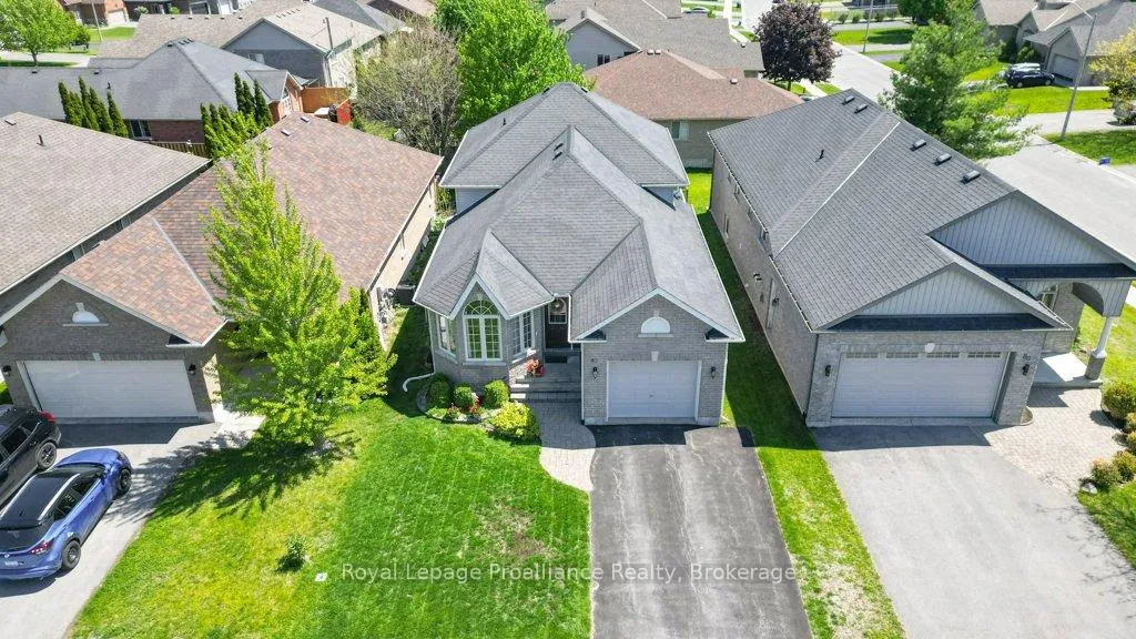 Photo 38 of 82 Gavey Street, Belleville, Thurlow Ward — HOMEH