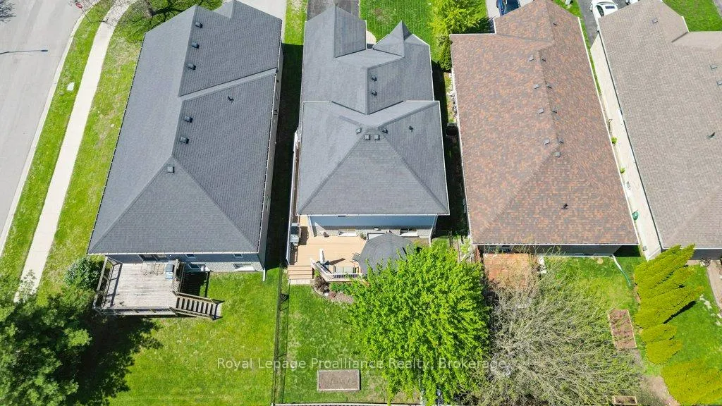 Photo 44 of 82 Gavey Street, Belleville, Thurlow Ward — HOMEH