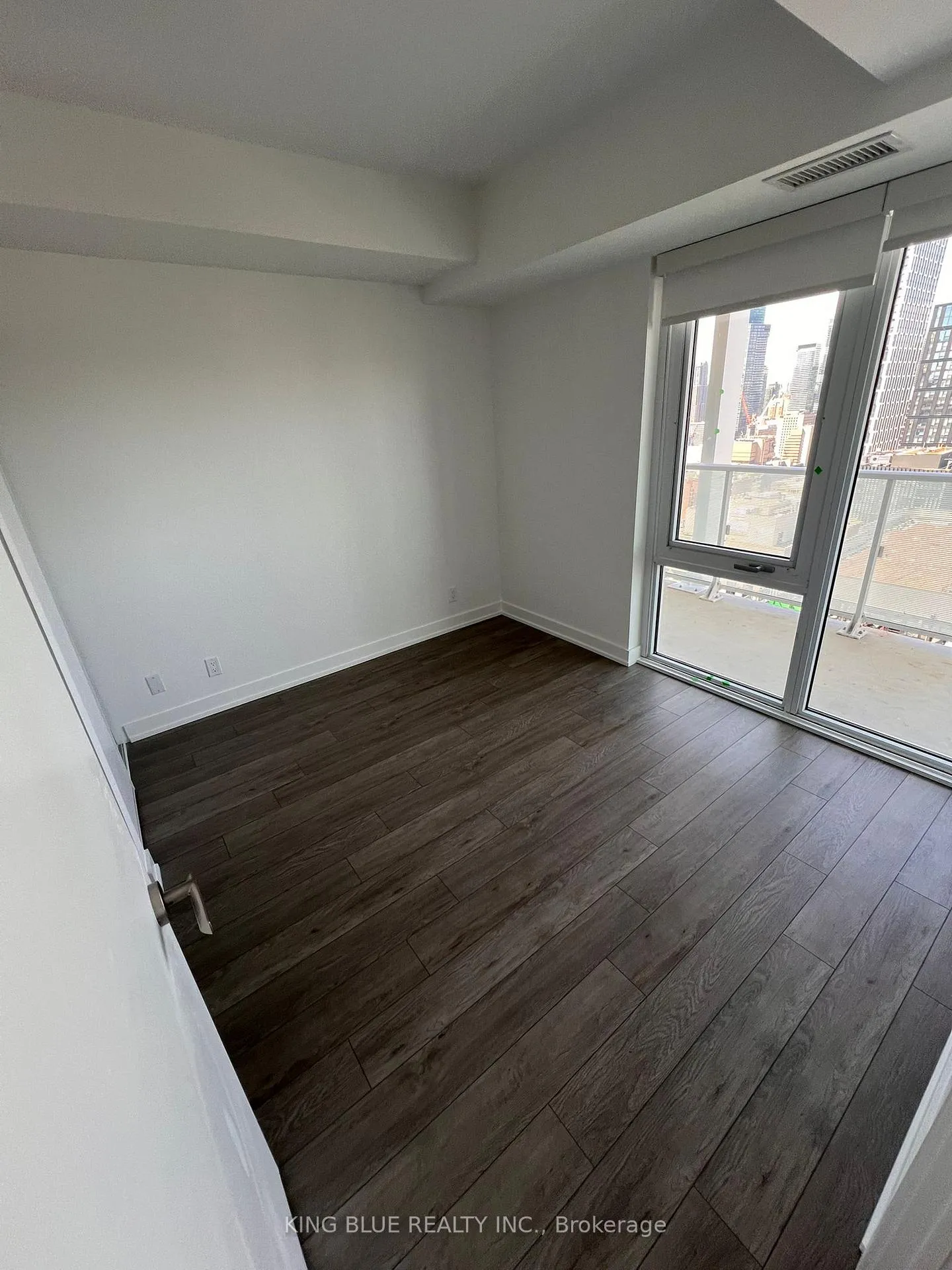 Photo 4 of Unit 3812, 88 Queen Street E, Toronto, Church-Yonge Corridor — HOMEH