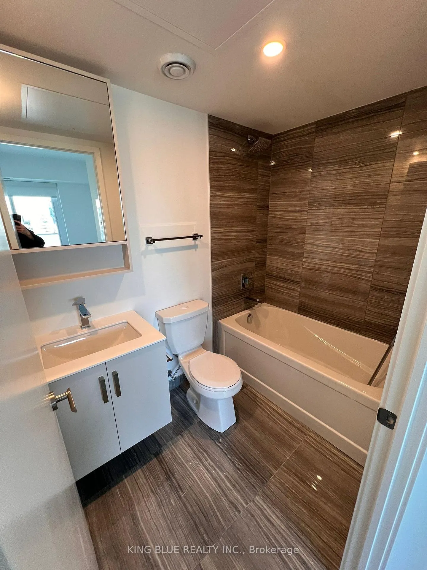 Photo 9 of Unit 3812, 88 Queen Street E, Toronto, Church-Yonge Corridor — HOMEH