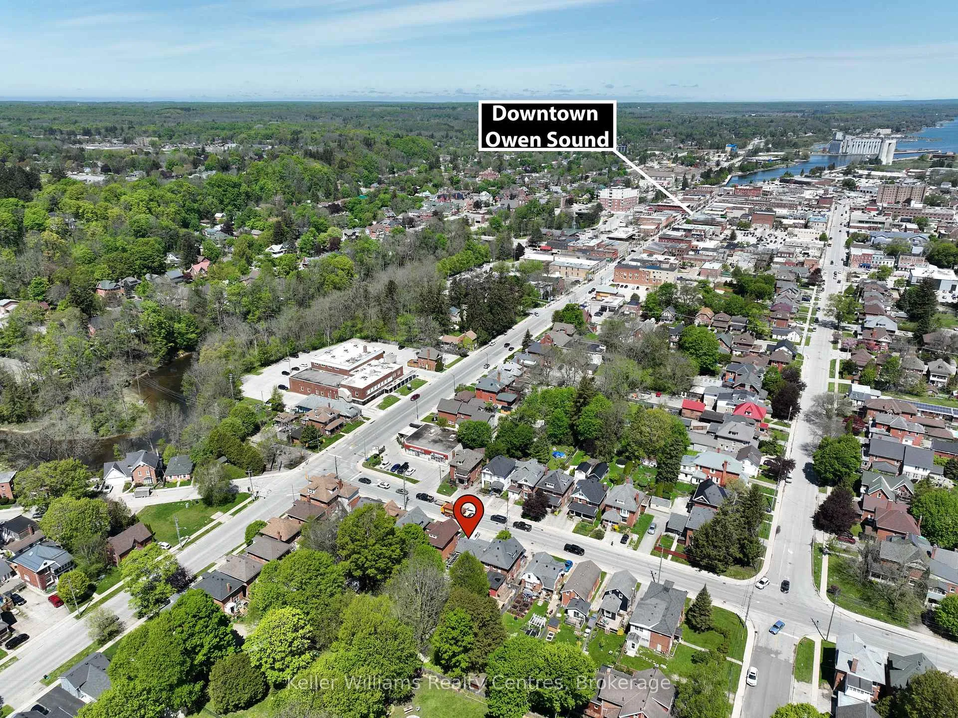 Photo 2 of 247 6th Street E, Owen Sound — HOMEH
