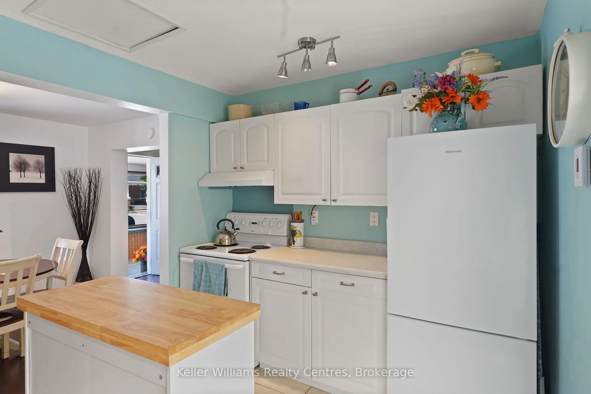 Photo 18 of 247 6th Street E, Owen Sound — HOMEH