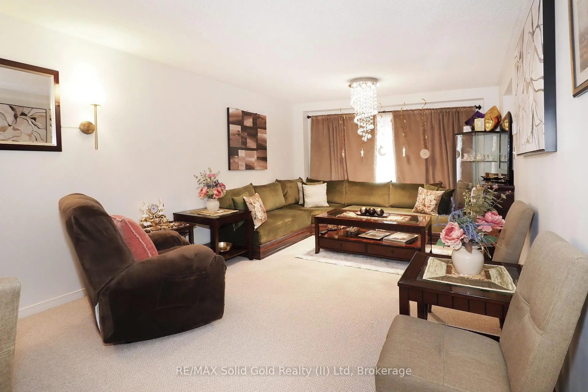 Photo 7 of 429 Exmoor Street, Waterloo — HOMEH