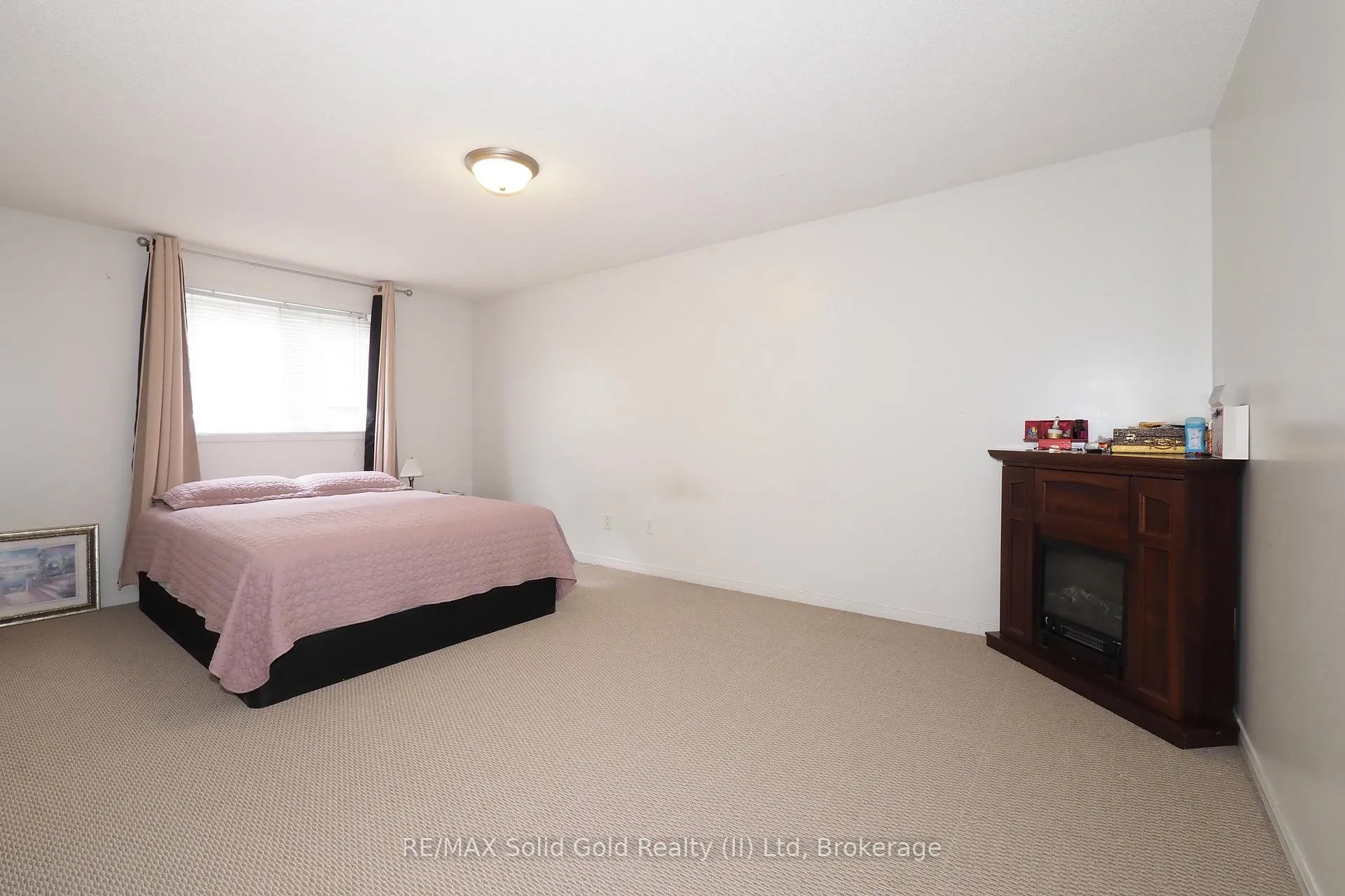 Photo 18 of 429 Exmoor Street, Waterloo — HOMEH