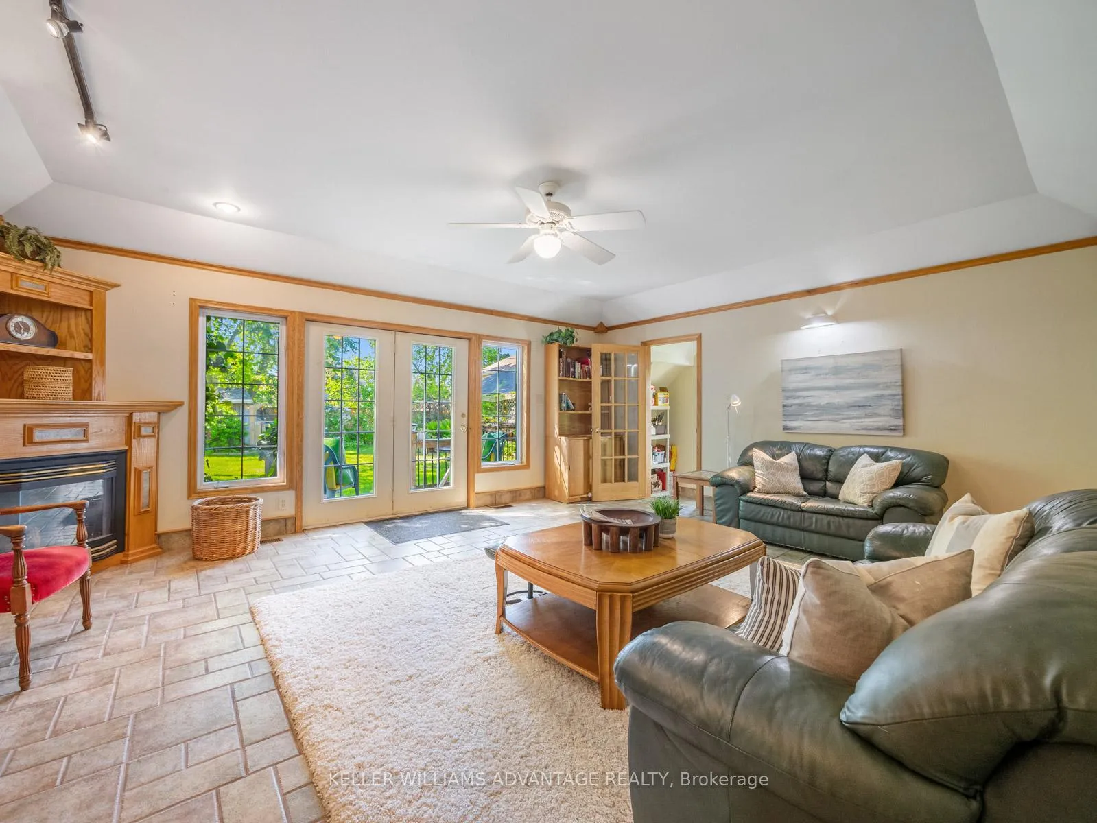 Photo 18 of 27 Lyall Avenue, Toronto, East End-Danforth — HOMEH
