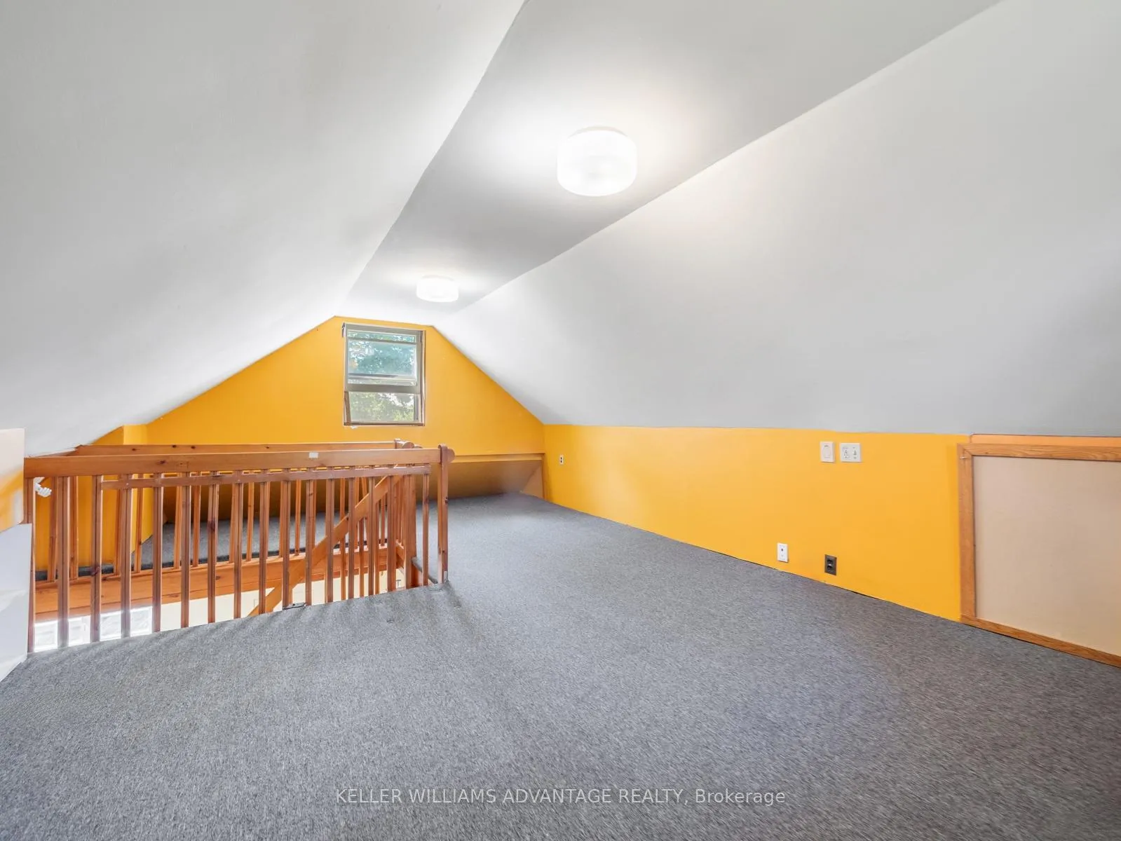 Photo 33 of 27 Lyall Avenue, Toronto, East End-Danforth — HOMEH