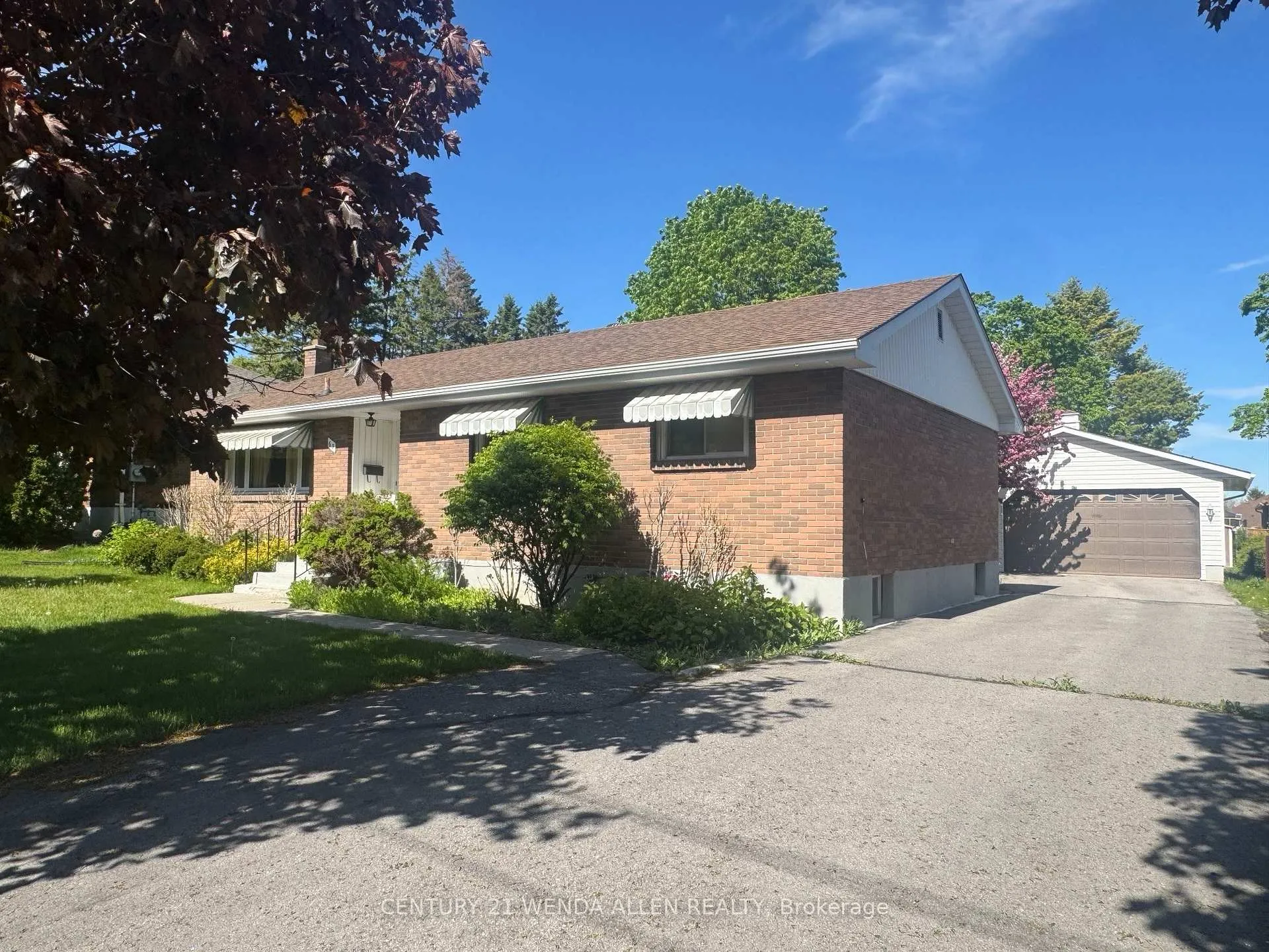 Photo 1 of 63 Gilbert Street, Belleville, Belleville Ward — HOMEH