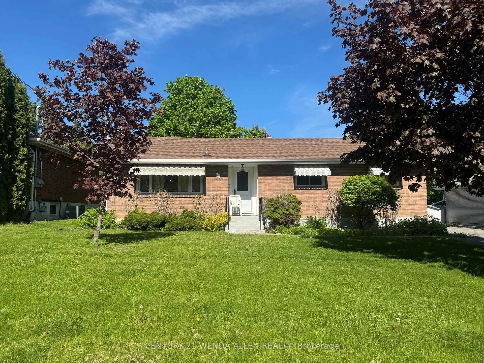 Photo 3 of 63 Gilbert Street, Belleville, Belleville Ward — HOMEH