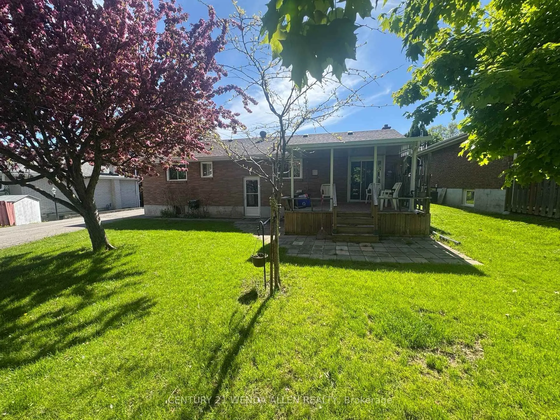 Photo 7 of 63 Gilbert Street, Belleville, Belleville Ward — HOMEH