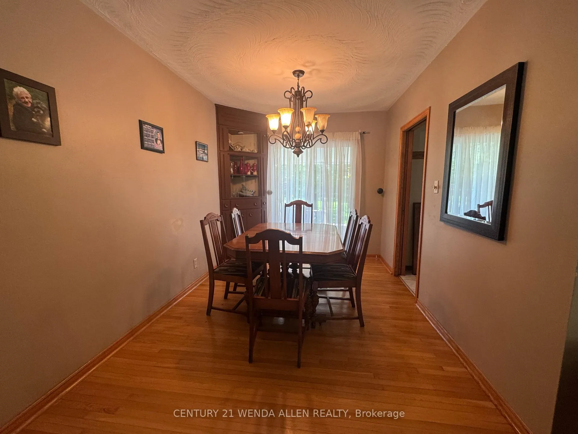 Photo 10 of 63 Gilbert Street, Belleville, Belleville Ward — HOMEH