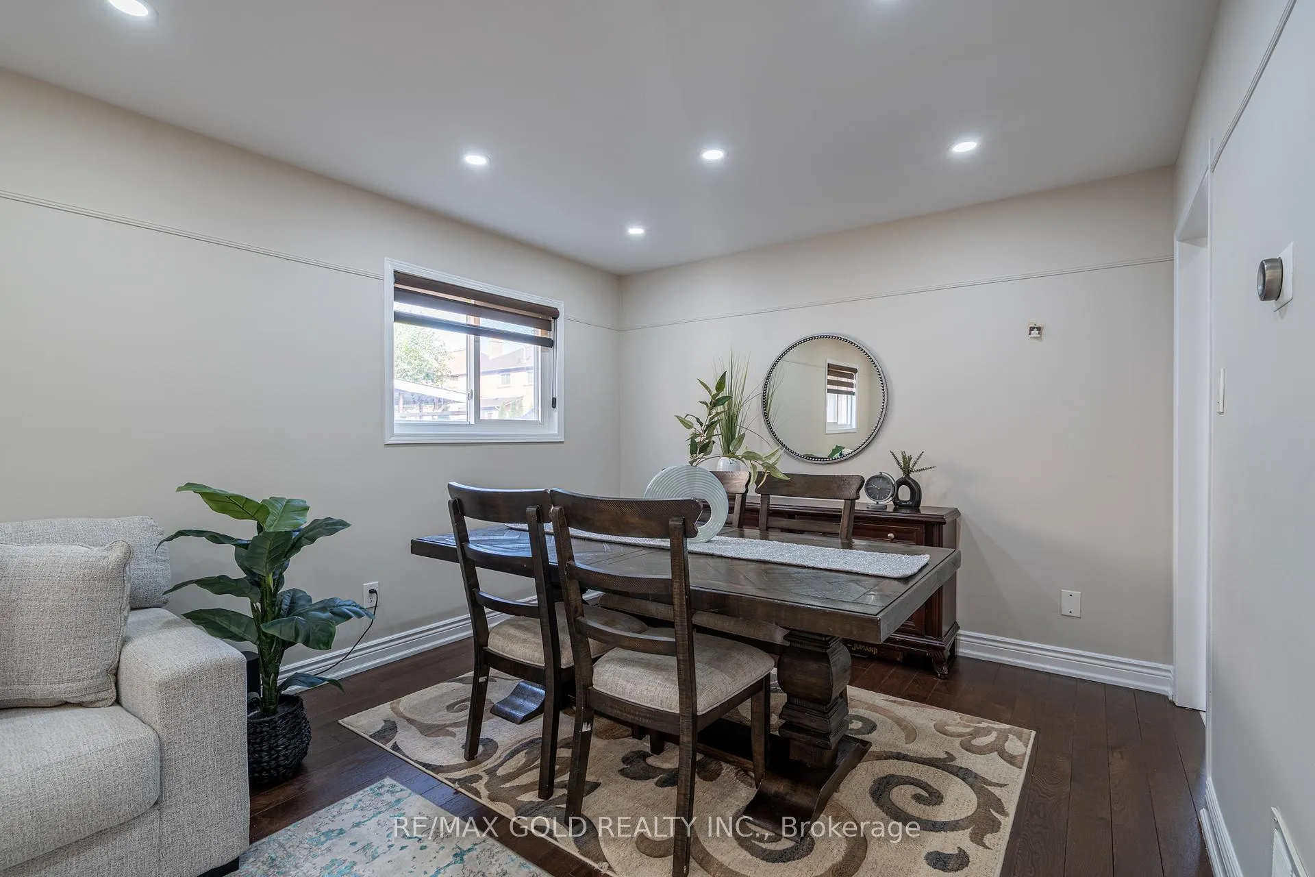 Photo 4 of 56 Horned Owl Drive, Brampton, Sandringham-Wellington — HOMEH