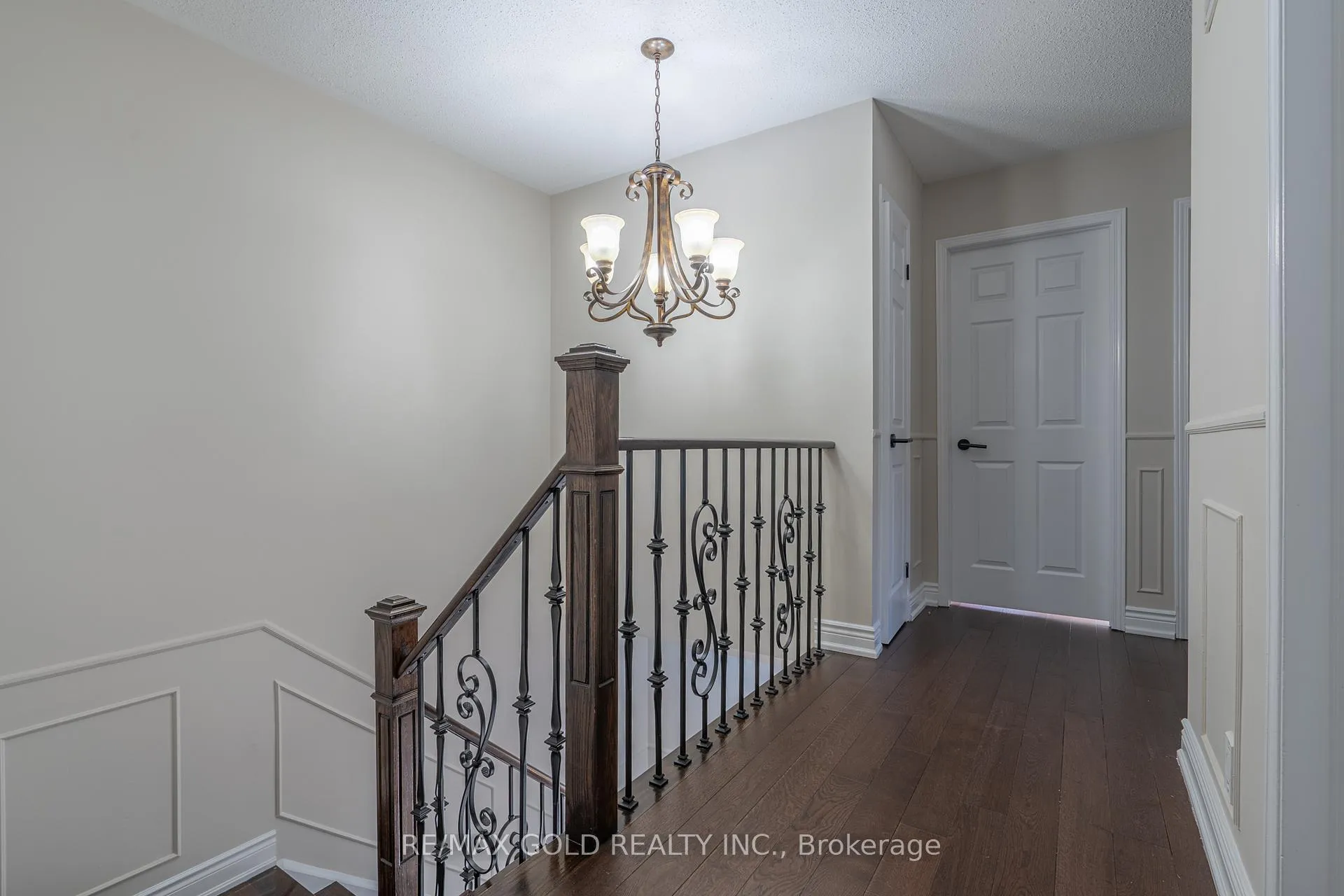 Photo 15 of 56 Horned Owl Drive, Brampton, Sandringham-Wellington — HOMEH