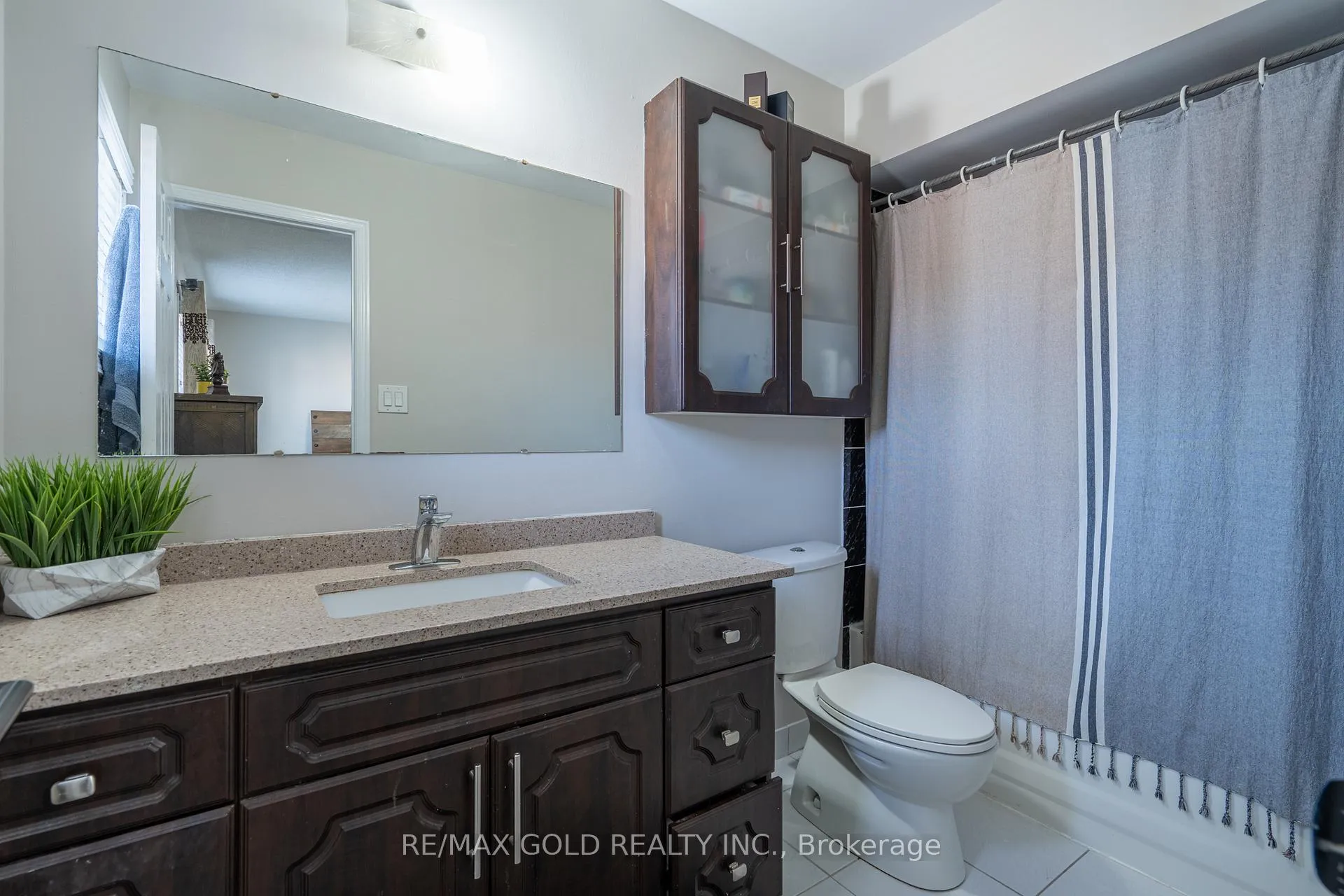 Photo 18 of 56 Horned Owl Drive, Brampton, Sandringham-Wellington — HOMEH