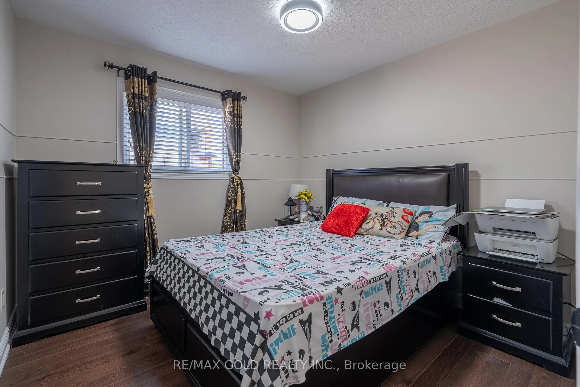 Photo 20 of 56 Horned Owl Drive, Brampton, Sandringham-Wellington — HOMEH