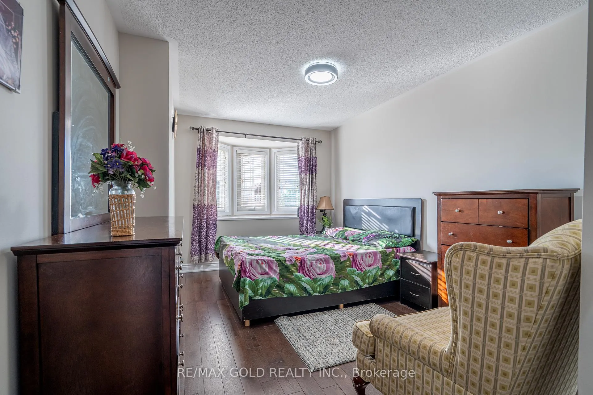 Photo 21 of 56 Horned Owl Drive, Brampton, Sandringham-Wellington — HOMEH