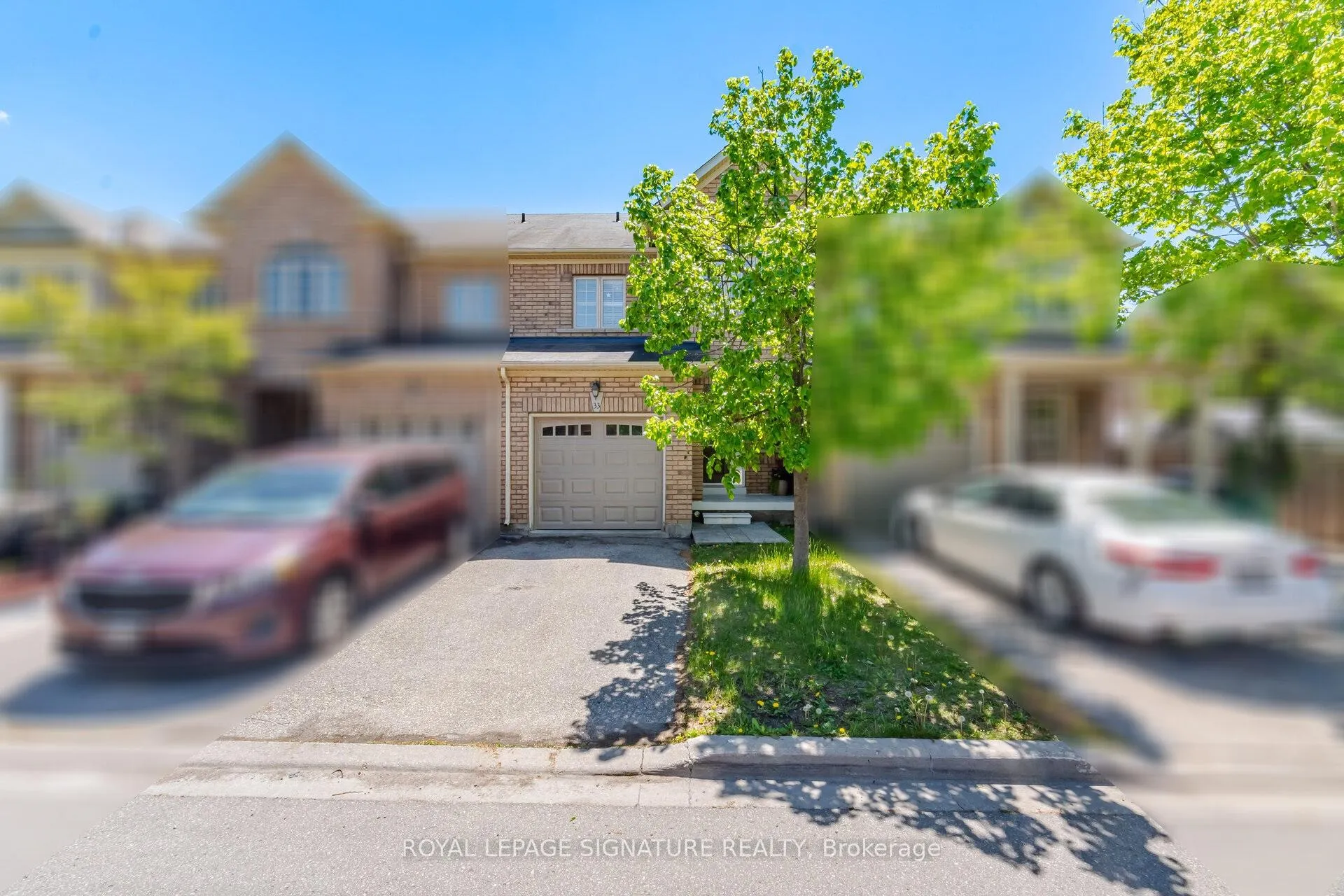 Photo 3 of 33 Bay Breeze Drive, Brampton, Sandringham-Wellington — HOMEH