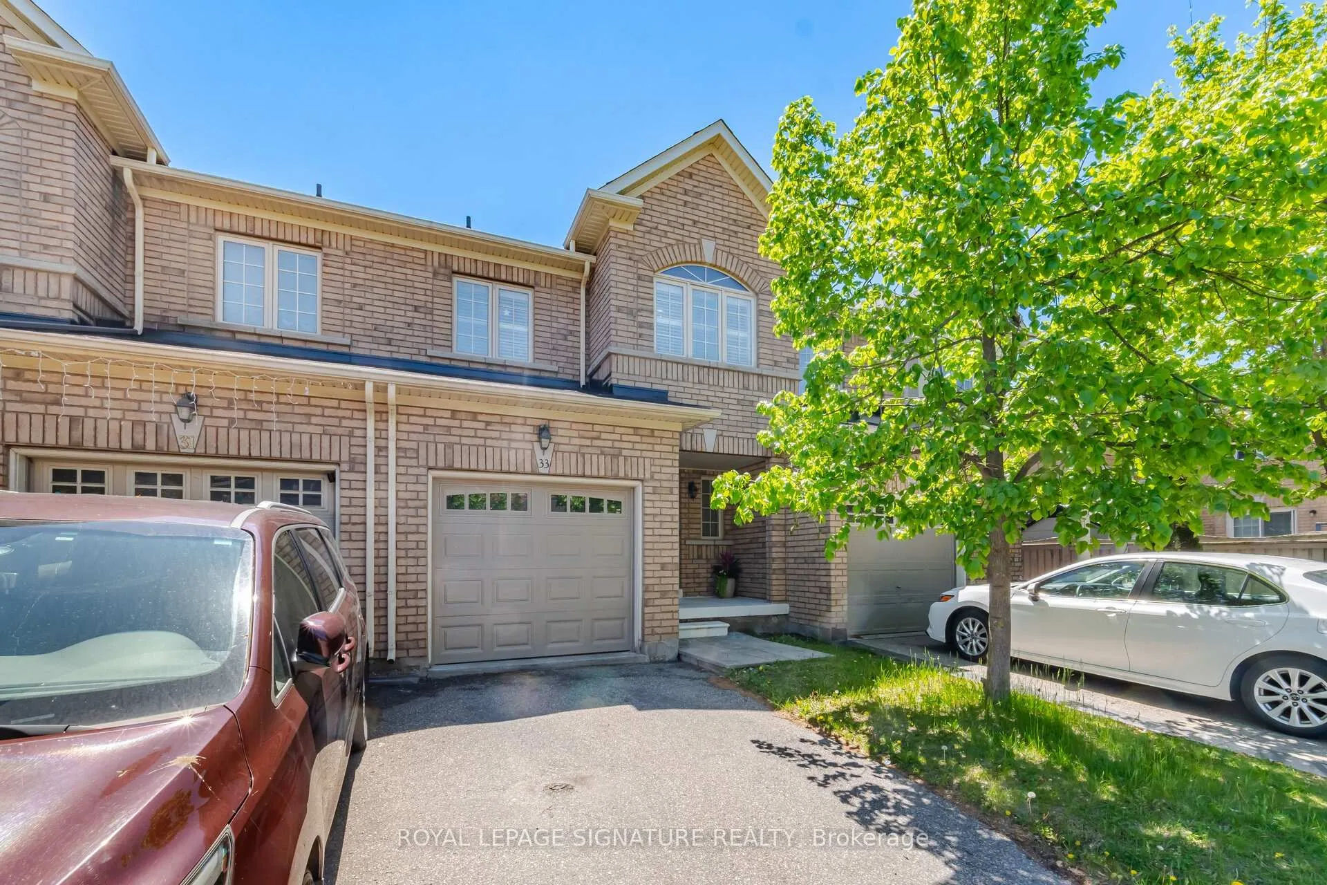Photo 4 of 33 Bay Breeze Drive, Brampton, Sandringham-Wellington — HOMEH