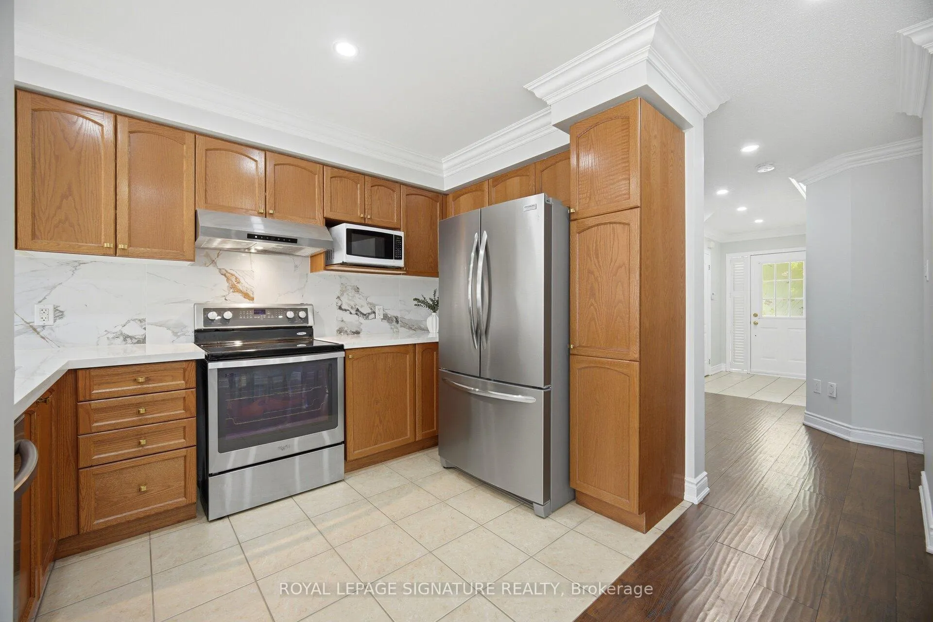 Photo 9 of 33 Bay Breeze Drive, Brampton, Sandringham-Wellington — HOMEH