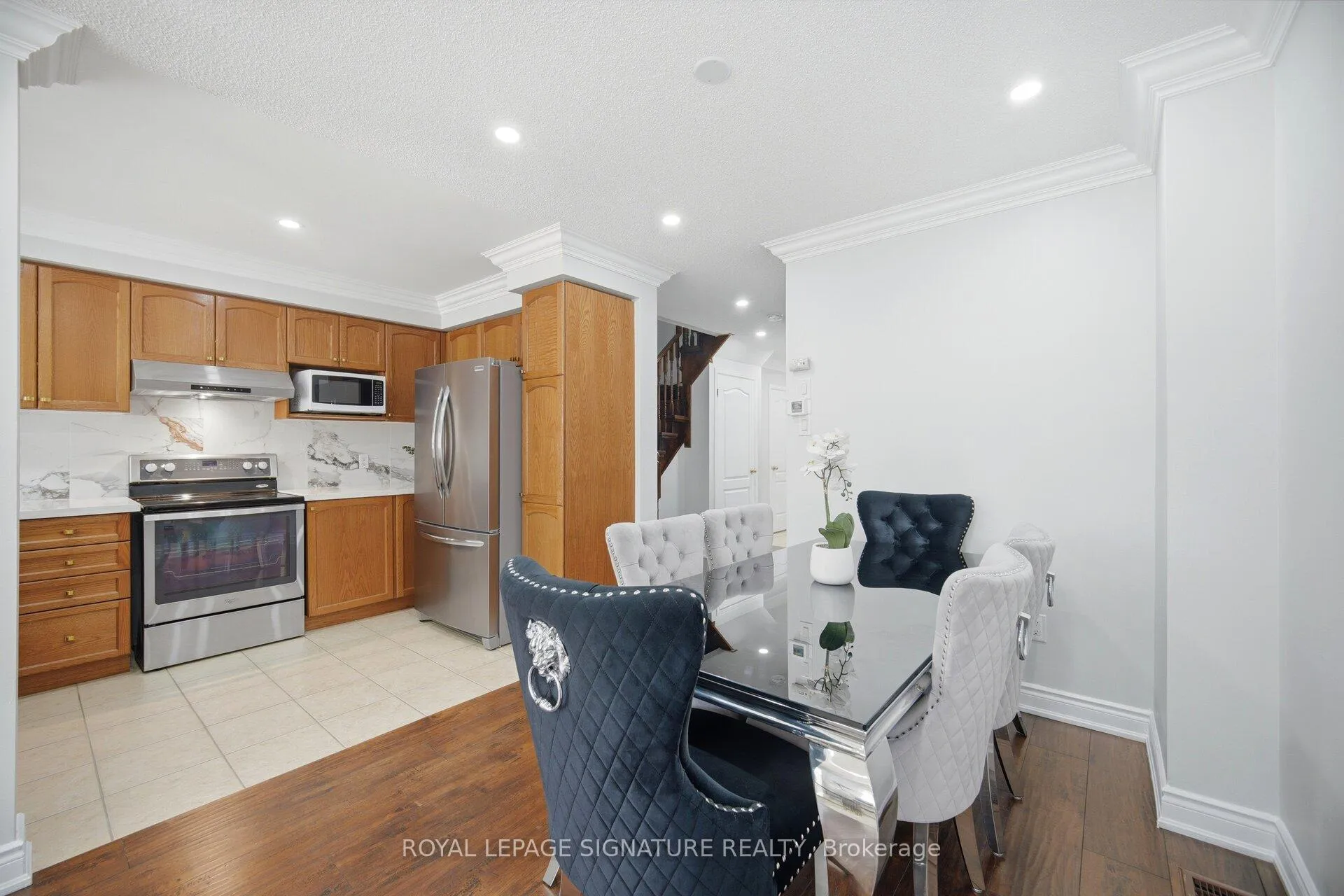 Photo 13 of 33 Bay Breeze Drive, Brampton, Sandringham-Wellington — HOMEH