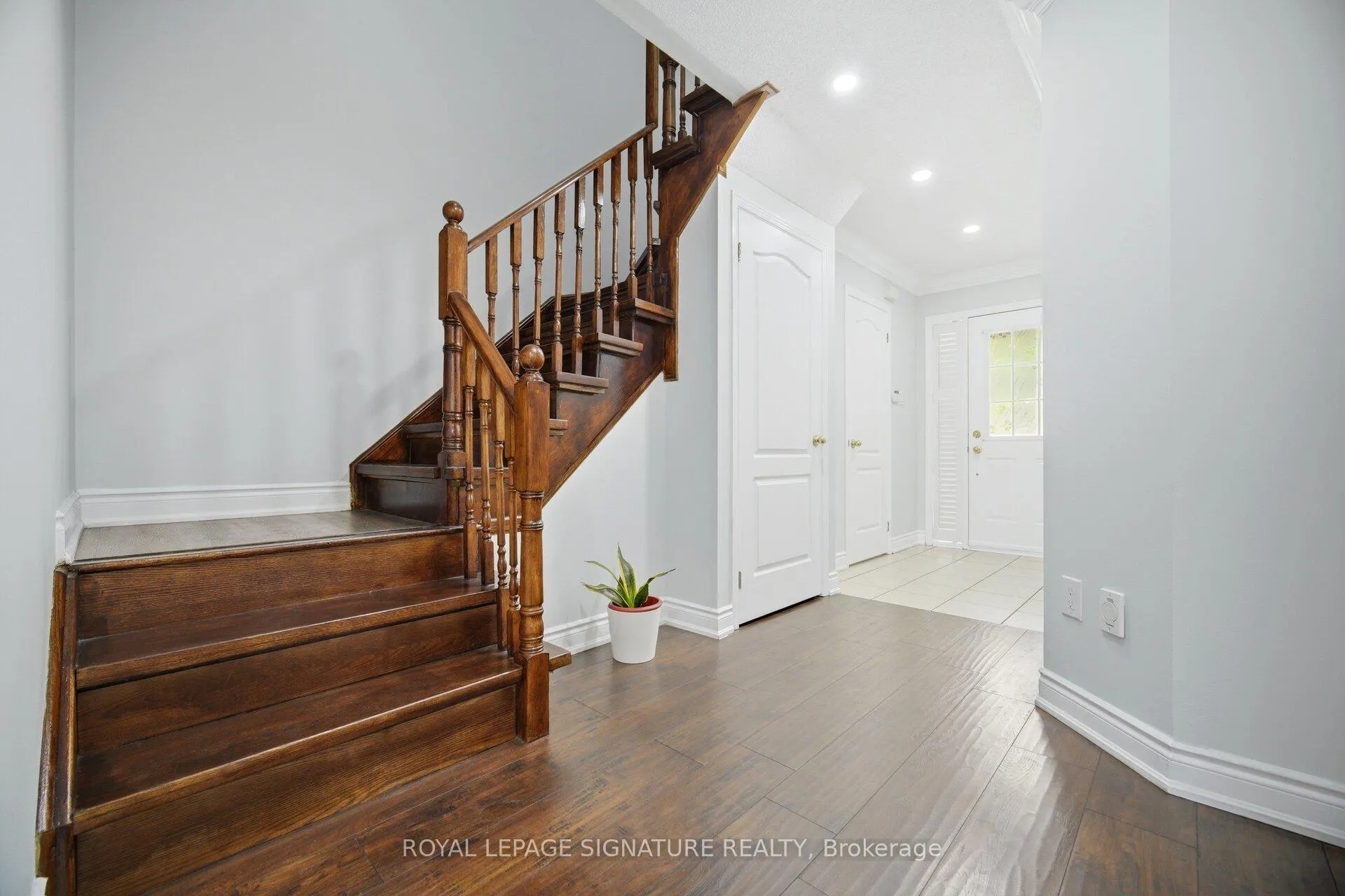 Photo 21 of 33 Bay Breeze Drive, Brampton, Sandringham-Wellington — HOMEH