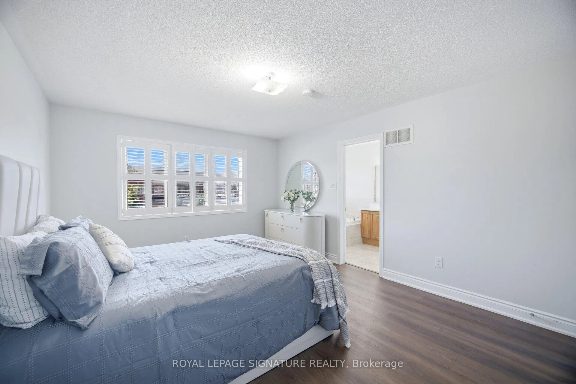 Photo 25 of 33 Bay Breeze Drive, Brampton, Sandringham-Wellington — HOMEH
