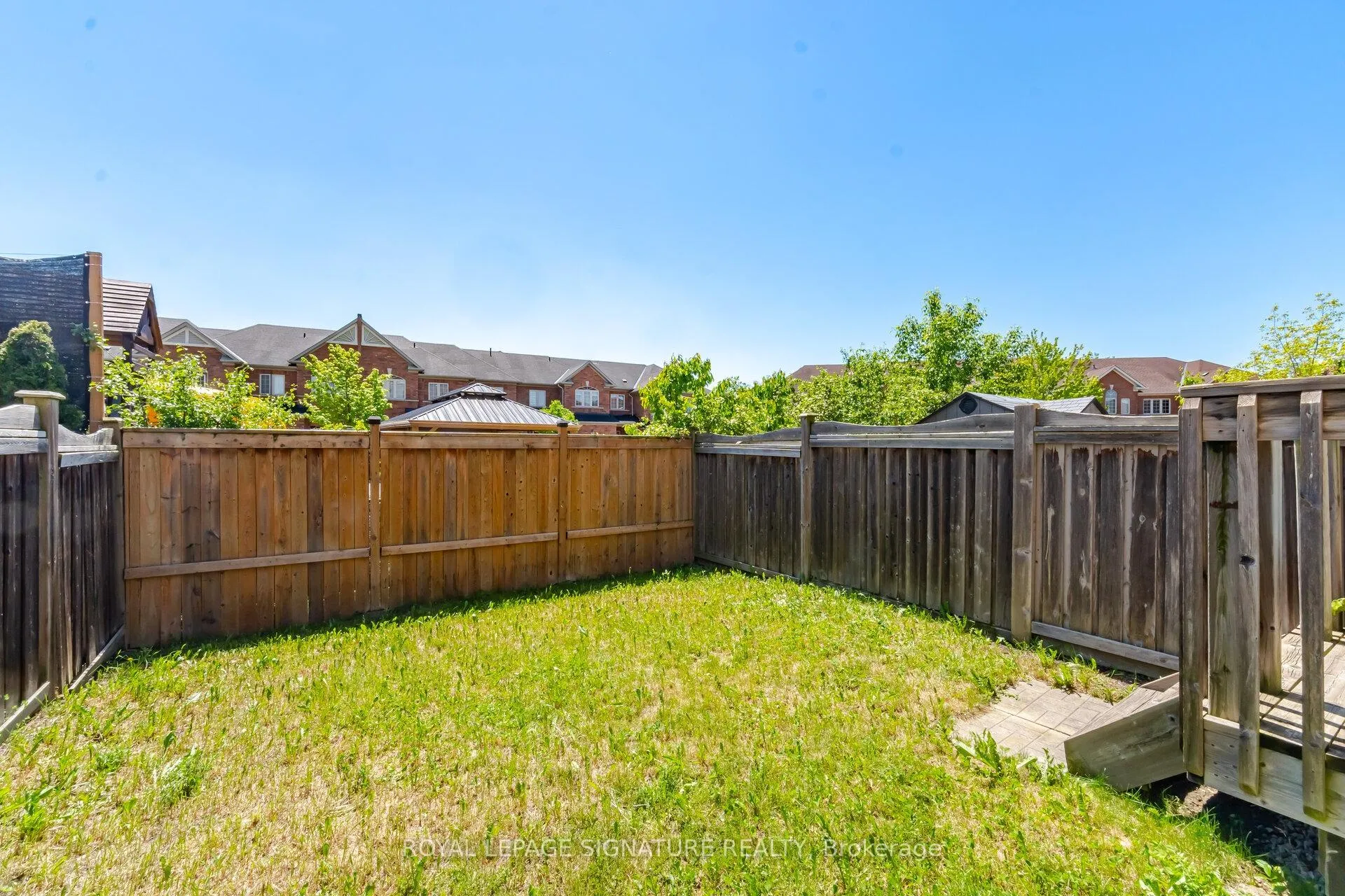 Photo 38 of 33 Bay Breeze Drive, Brampton, Sandringham-Wellington — HOMEH